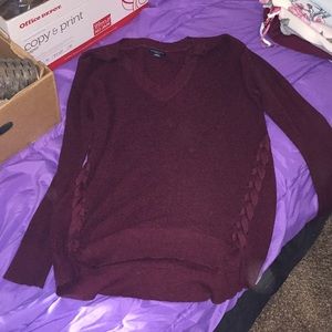 Maroon sweater